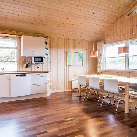 Secluded Cozy In Skaven-by Traum * Tarm