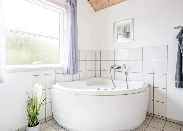 Dom wakacyjny Secluded Cozy In Skaven-by Traum Tarm